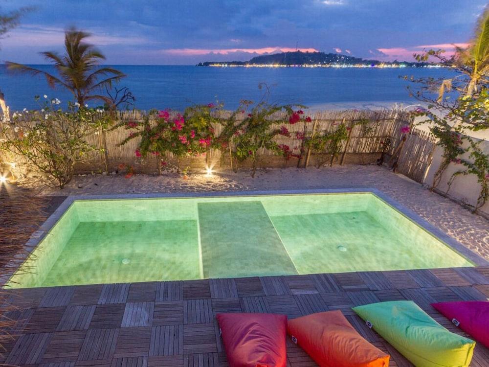 Avia Villa Resort Gili Meno Exterior foto